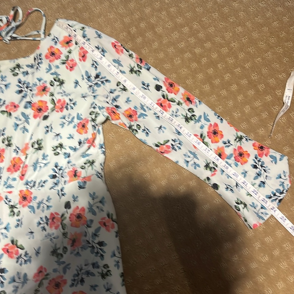 Loft Dress - Picture 12 of 12